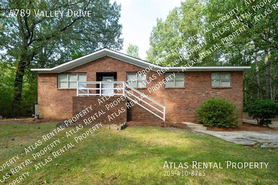 4789 Valley Dr