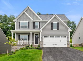 358 Dana Dr, Nottingham, PA 15330