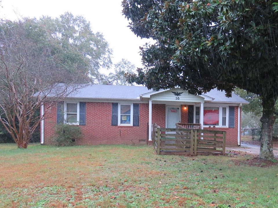 1st image of 16 Prestbury Dr
