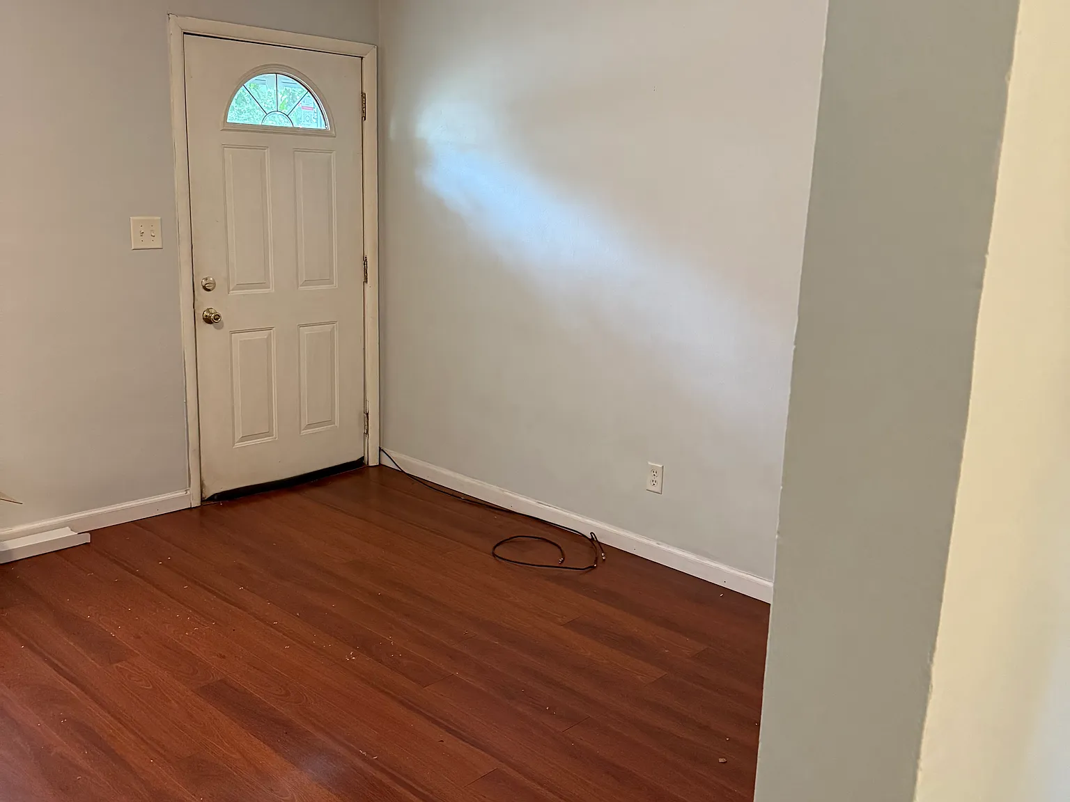 1527 Wieland Ave — Photo 3