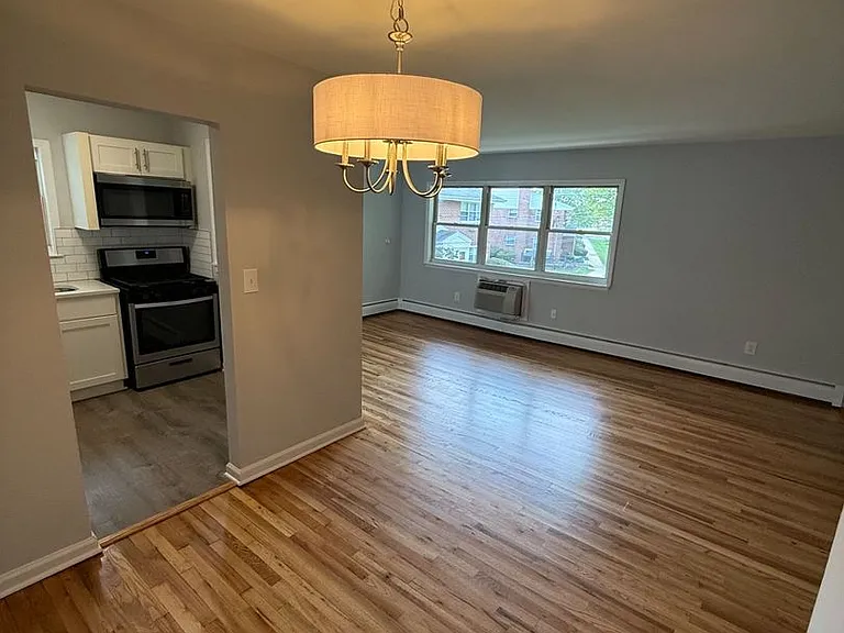 Keyport Harbor Apartment Homes — Photo 20