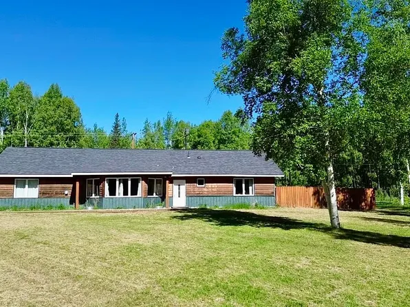 1073 Cheri Way, North Pole, AK 99705