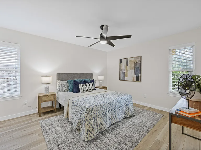 16043 Stoneham Cir — Photo 15