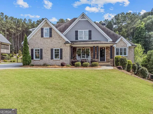 1569 Wade Dr, Bogart, GA 30622