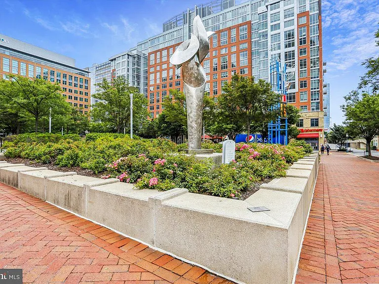 12000 Market St #371 — Photo 49