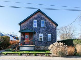 30 Homer St #1, Newport, RI 02840