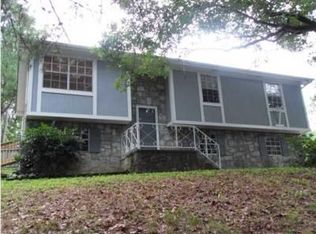 4 Overlook Trl, Rossville, GA 30741