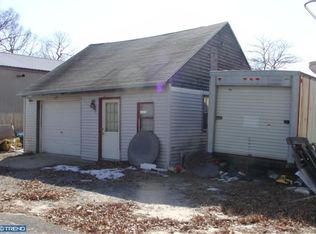 380 Magnolia Rd, Pemberton, NJ 08068