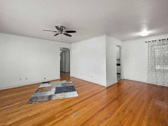 5th image of 223 Wildwood St