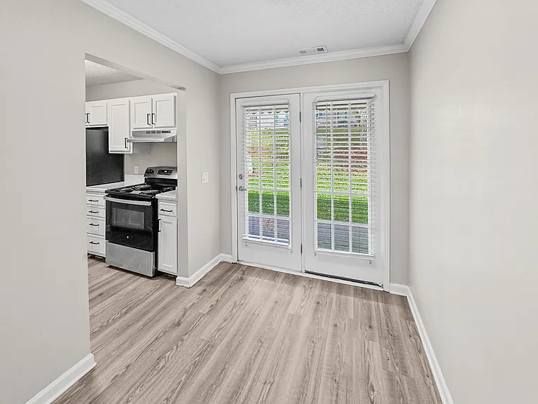 Summers Run Apartments — Photo 16