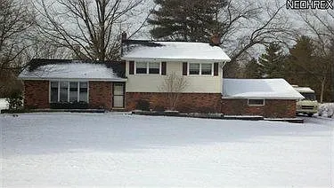 10532 Briar Hill Dr photo 1