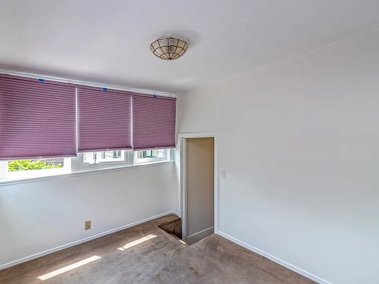 832 Oak St — Photo 12