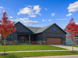 652 Debra Kay Dr, Lowell, IN 46356