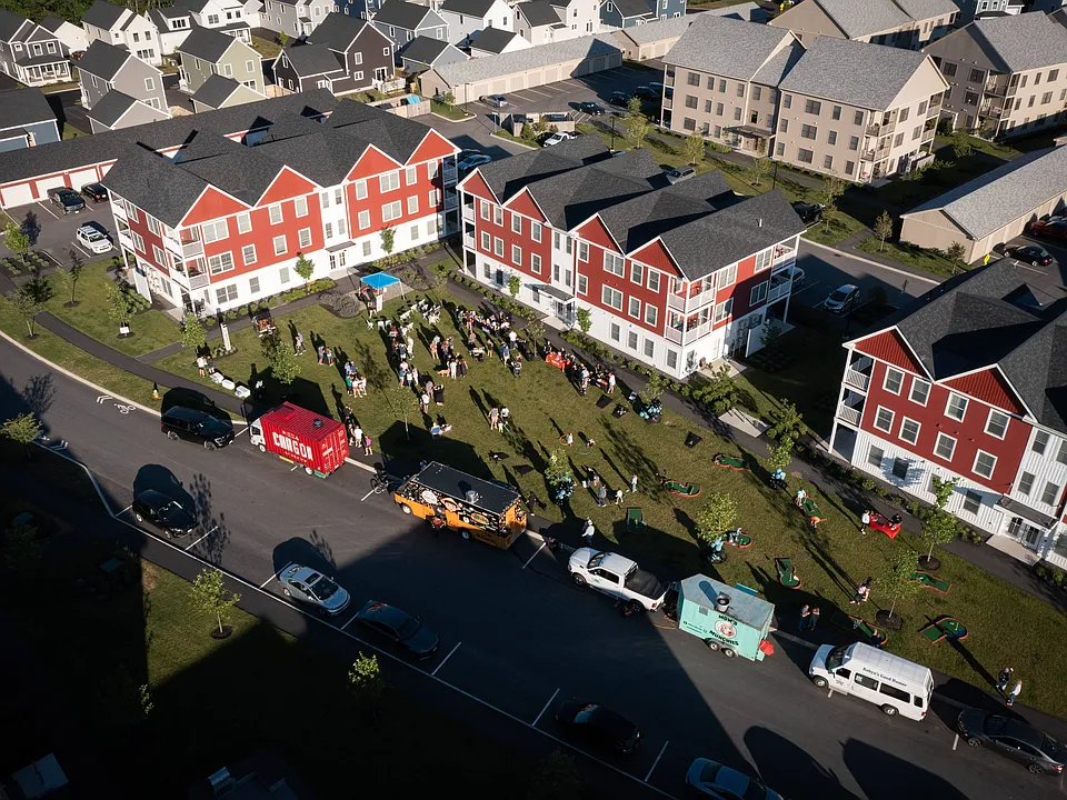 Summer starts here! A vibrant kickoff filled with food trucks, music, and community vibesThe Downs knows how to celebrate.