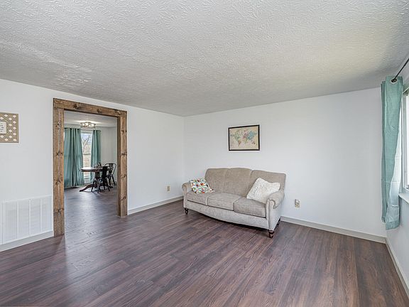 5th image of 3914 Archer Ct