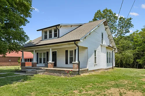 2547 Bearwallow Rd Photo 1