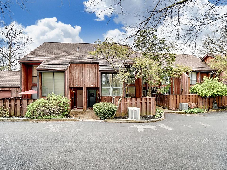 1st image of 4953 Smoketalk Ln #4