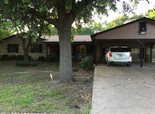 749 Arizona Ln, Madisonville, TX 77864