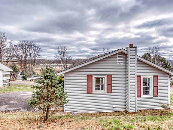 4th image of 14415 Peaceful Ln