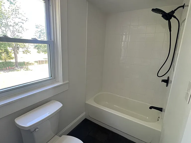 122 Market St #2 — Photo 2