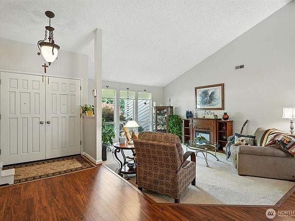 4th image of 2409 Michael Avenue