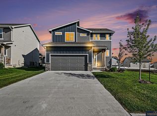 17604 Willit St, Bennington, NE 68007