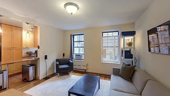 Rented by Emor Management Inc. | media 13