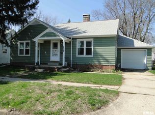 432 S Madison St, Macomb, IL 61455