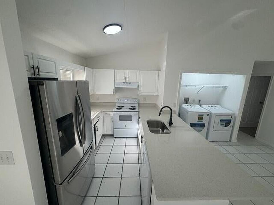 1st image of 1046 Goldenrod Rd #1048