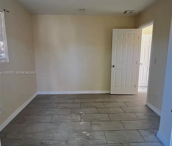 706 SW 4th Ter #4 — Photo 15