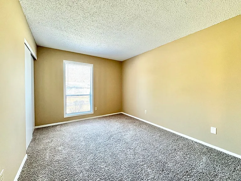 3415 Darden Rd — Photo 13