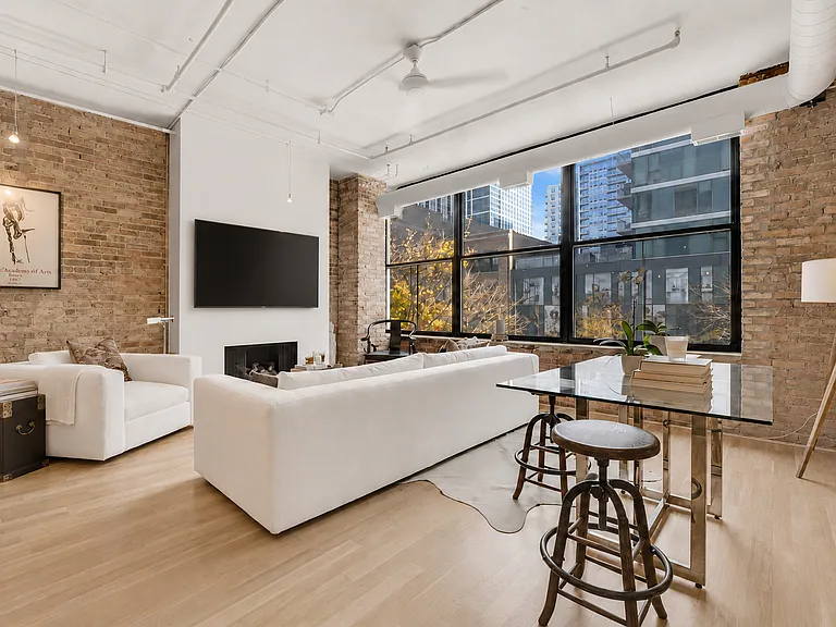 1323 S Wabash Ave #201 — Photo 7