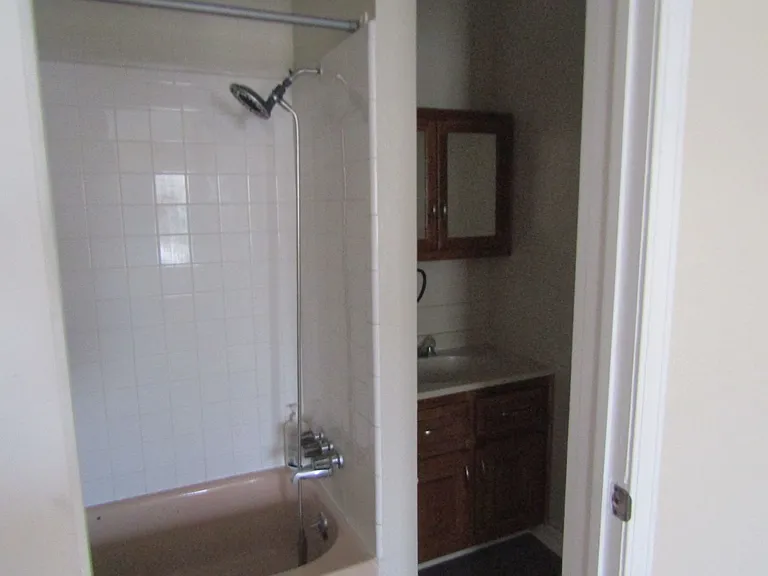1306 Garth Dr — Photo 18