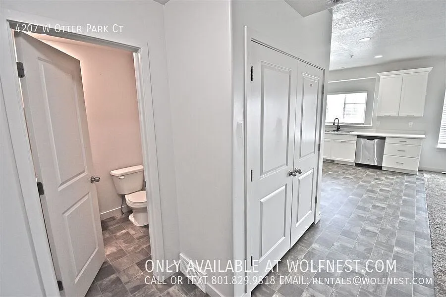 3 bed, 2.5 bath, 1512 sqft, $2,195 — Photo 4