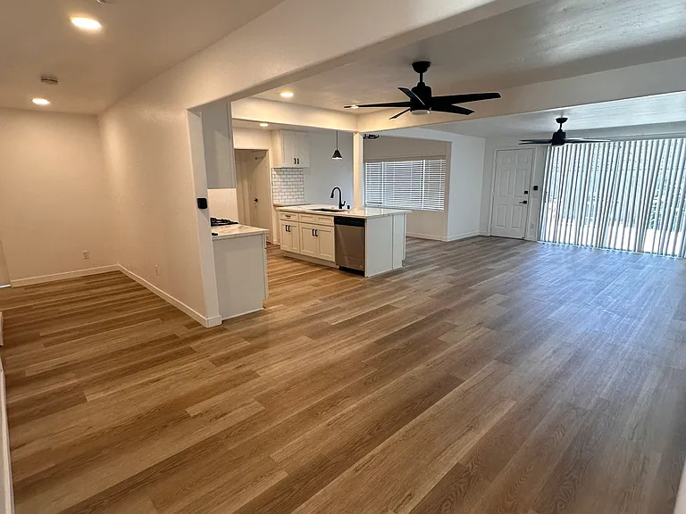 6251 Mary Lane Dr — Photo 3