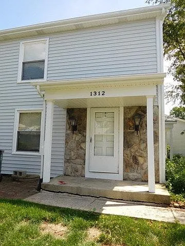 1312 S Glen Cir #B — Photo 20