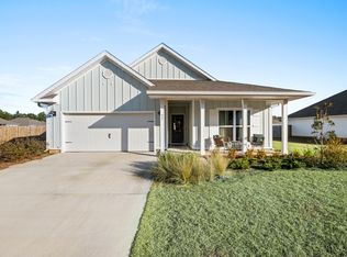 51 W Oak Trees Ln, Freeport, FL 32439