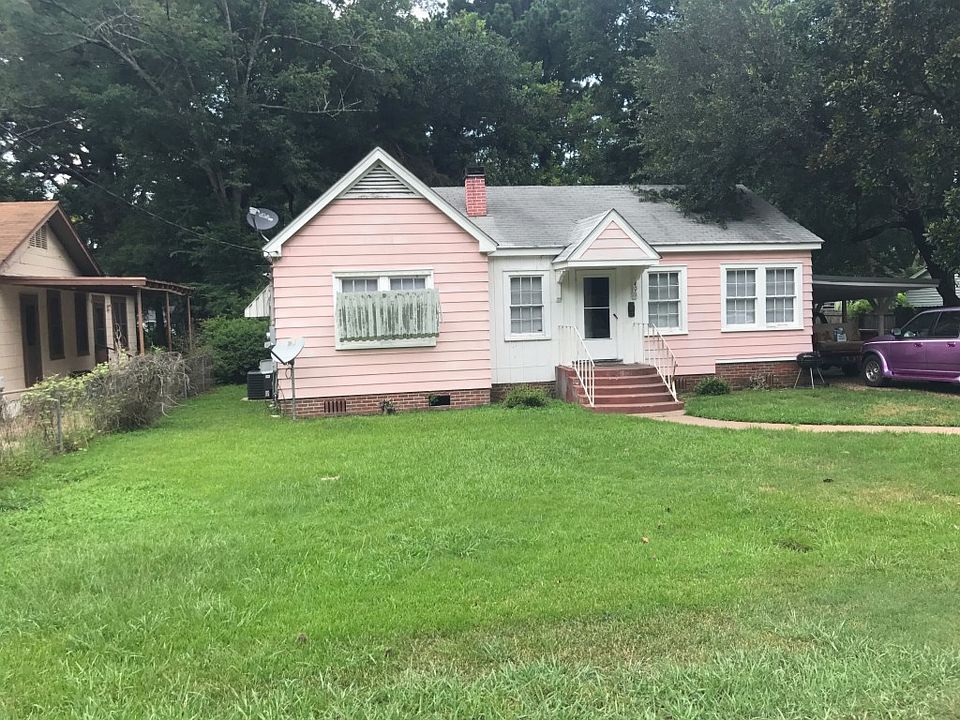 2nd image of 406 Anderson St