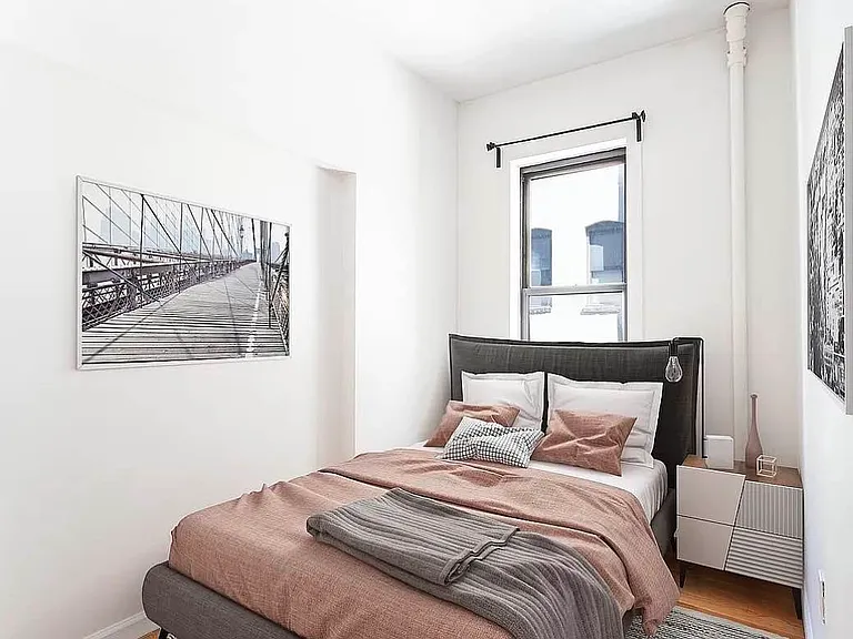 207 Madison St #13 — Photo 2
