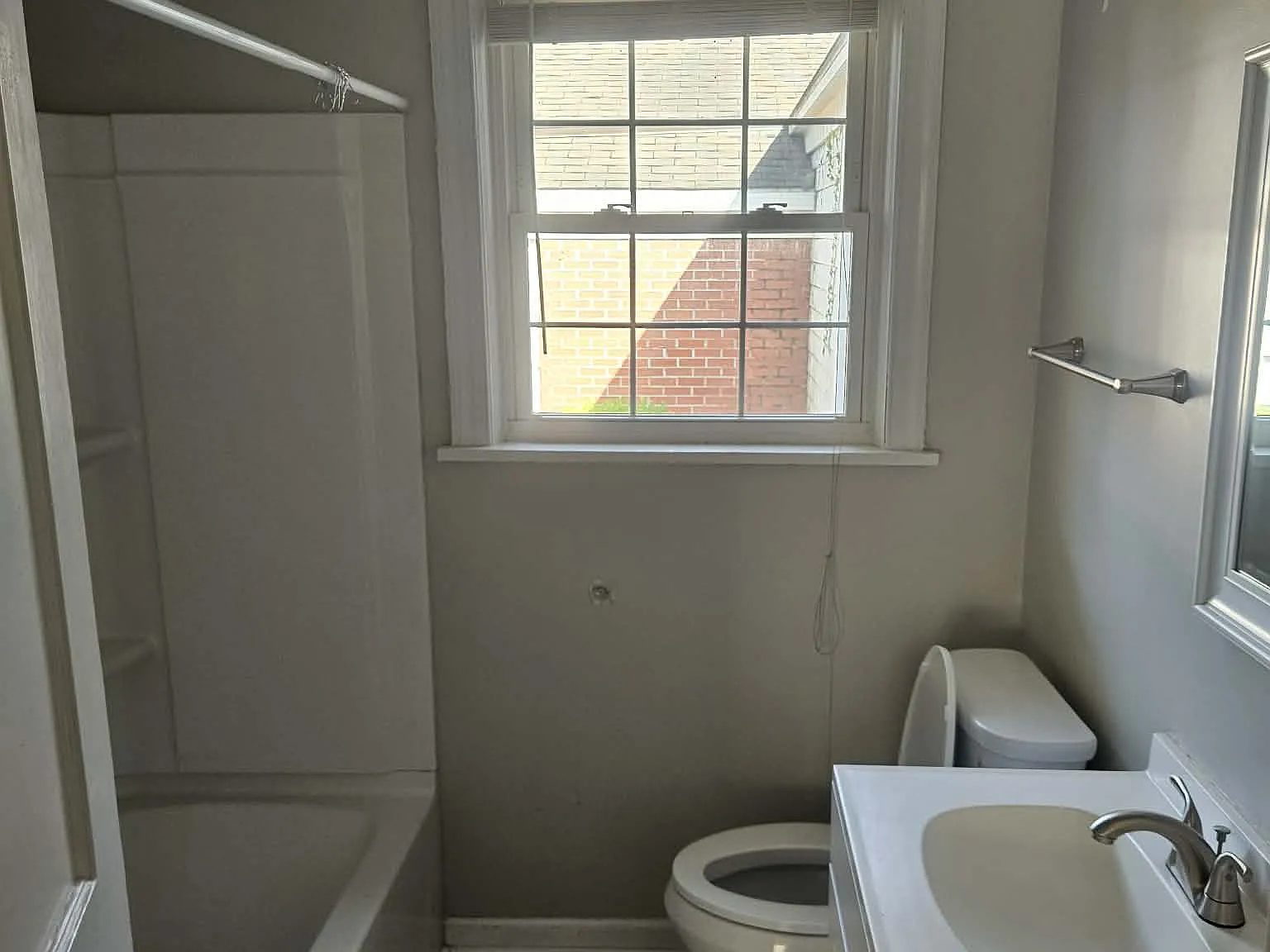 2 bed, 1112 sqft, $1,175 — Photo 4