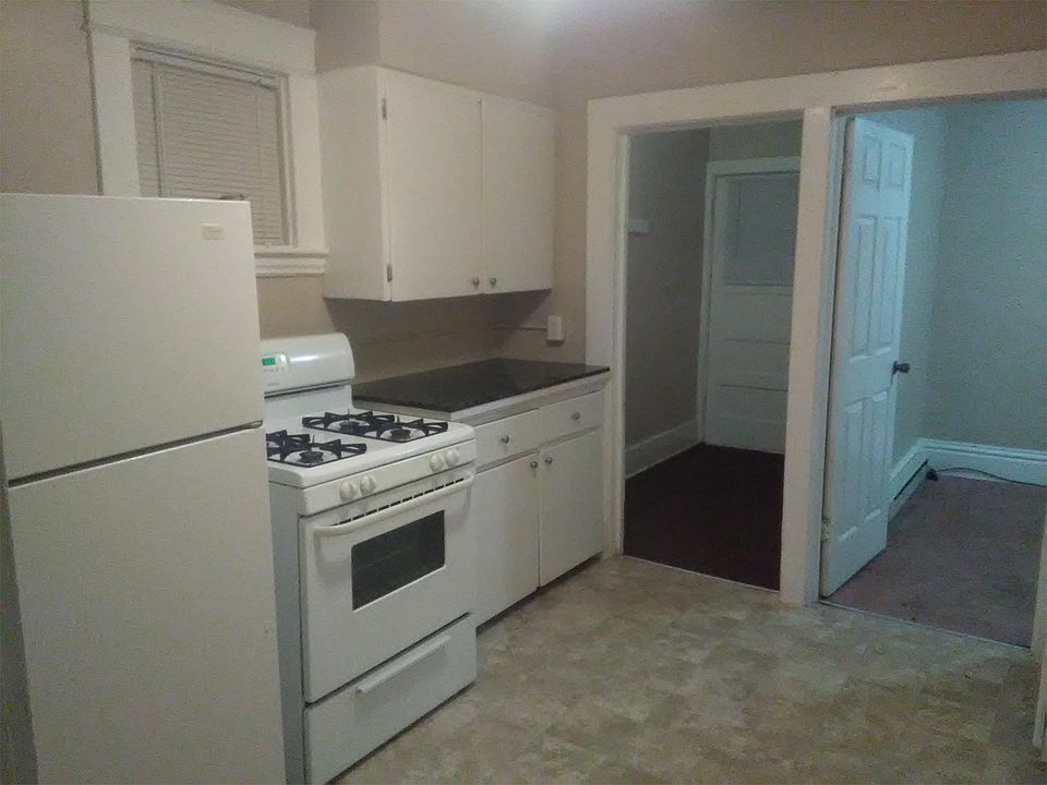 View of kitchen looking towards mudroom & 2nd bedroom.