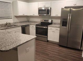 573 Wilkins Rd, Midway, GA 31320