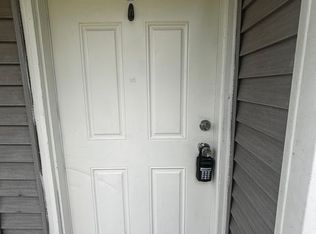 114 Country Ln #B, Lafayette, LA 70508