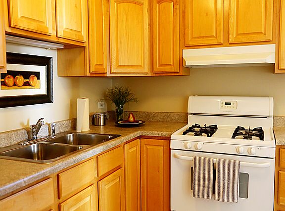 5th image of 2605 S Indiana Ave Unit 1707