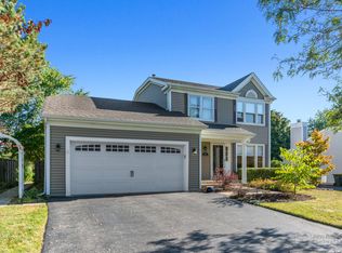 321 Copper Canyon Trl, Cary, IL 60013