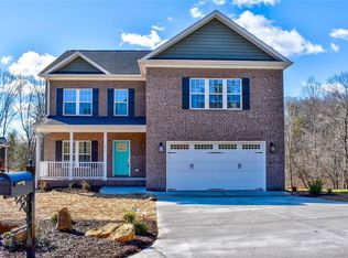 295 Spring Lake Farm Ct, Winston Salem, NC 27101