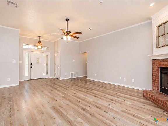 5th image of 12824 Stonegate Trl