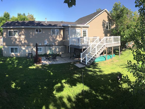 2nd image of 3206 S Larkin Way
