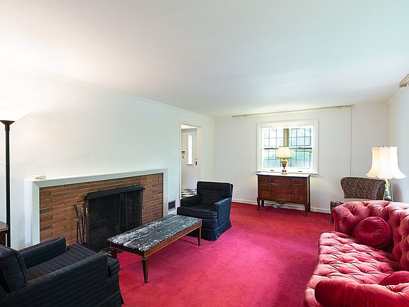 Living Room with Fireplace