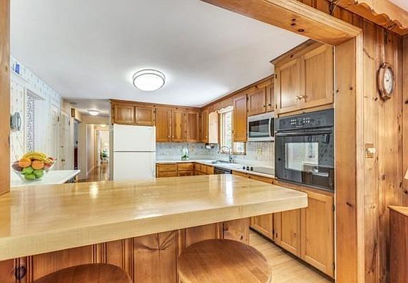 5th image of 11 Avalon Rd